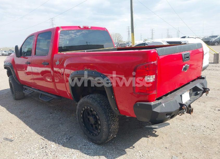 Photo 3 of 2011 Chevrolet Silverado 3500HD LT (VIN 1GC4K0CG8BF100125)