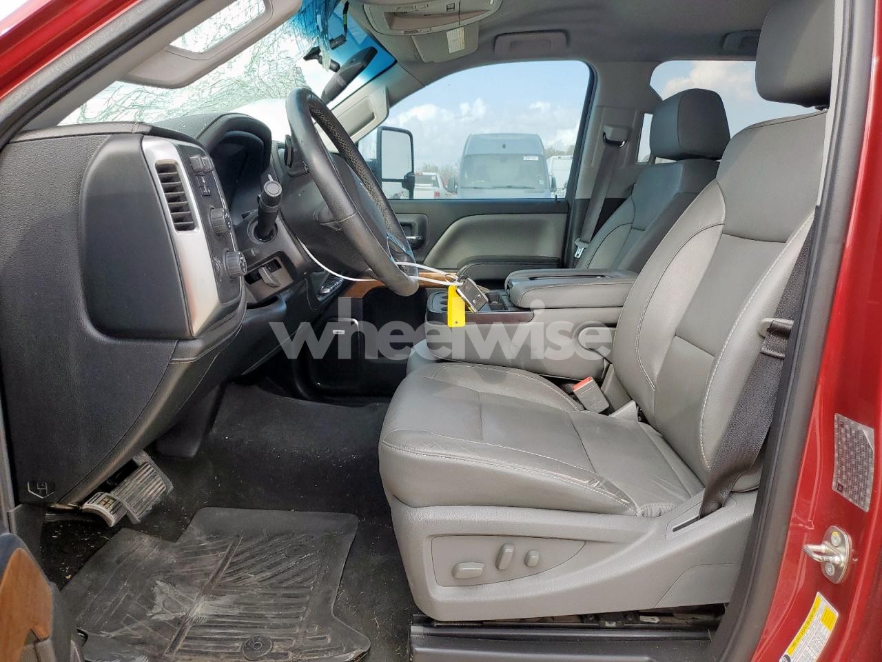 Photo 7 of 2018 CHEVROLET SILVERADO K3500 LTZ (VIN 1GC4K0CY2JF285926)