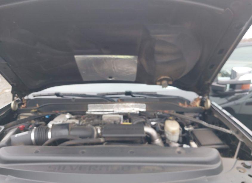 Photo 10 of 2018 Chevrolet Silverado 3500HD LTZ (VIN 1GC4K0CY5JF164839)