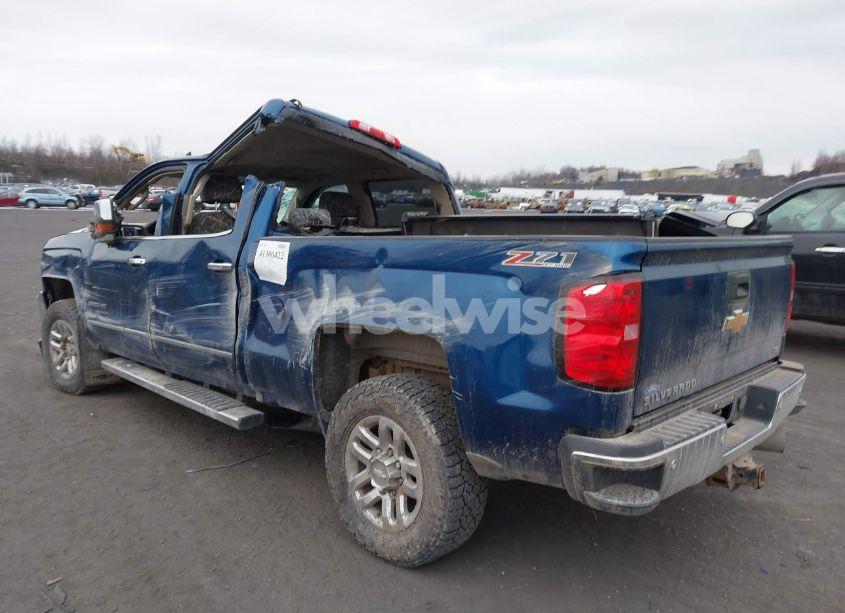 Photo 3 of 2017 Chevrolet Silverado 3500HD LTZ (VIN 1GC4K0CY6HF112467)