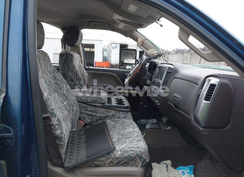 Photo 5 of 2017 Chevrolet Silverado 3500HD LTZ (VIN 1GC4K0CY6HF112467)