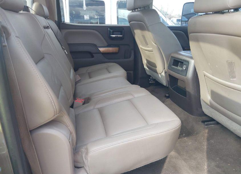 Photo 6 of 2015 Chevrolet Silverado 3500HD LTZ (VIN 1GC4K0E81FF115559)