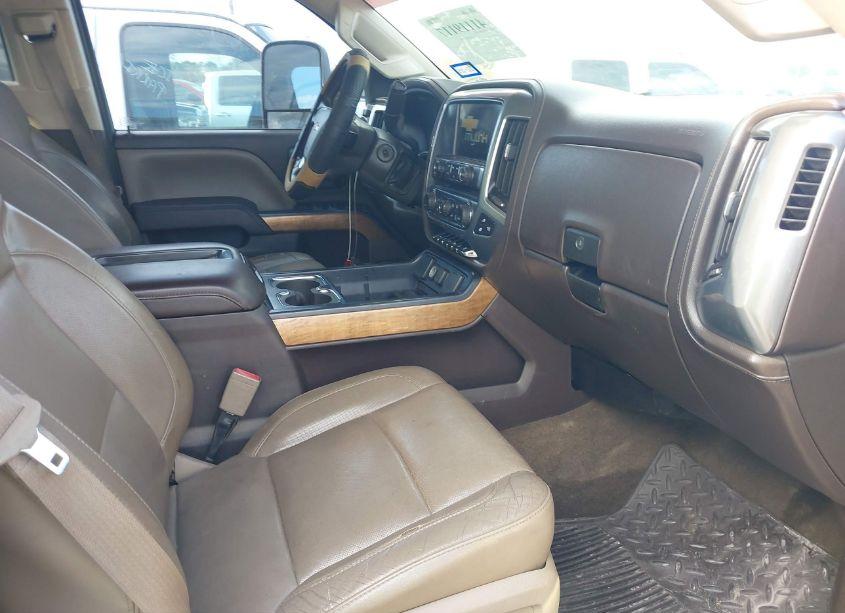 Photo 7 of 2015 Chevrolet Silverado 3500HD LTZ (VIN 1GC4K0E81FF115559)