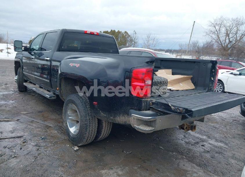 Photo 3 of 2015 Chevrolet Silverado 3500HD LTZ (VIN 1GC4K0E88FF637377)