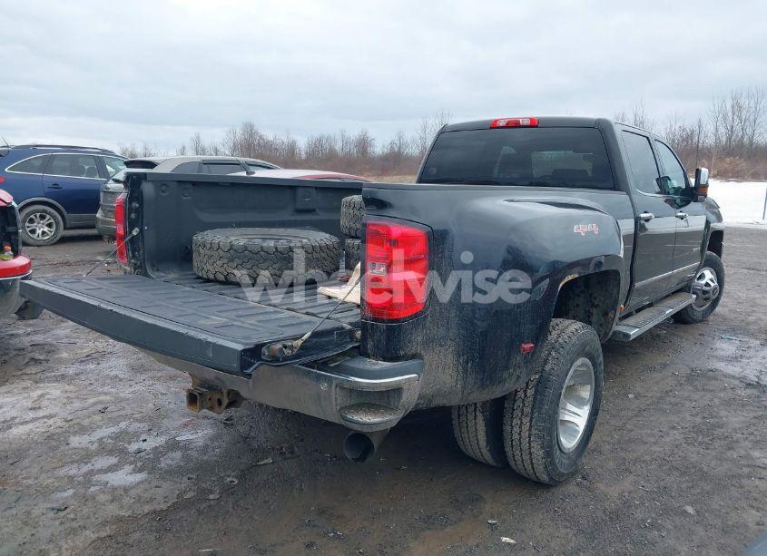 Photo 4 of 2015 Chevrolet Silverado 3500HD LTZ (VIN 1GC4K0E88FF637377)