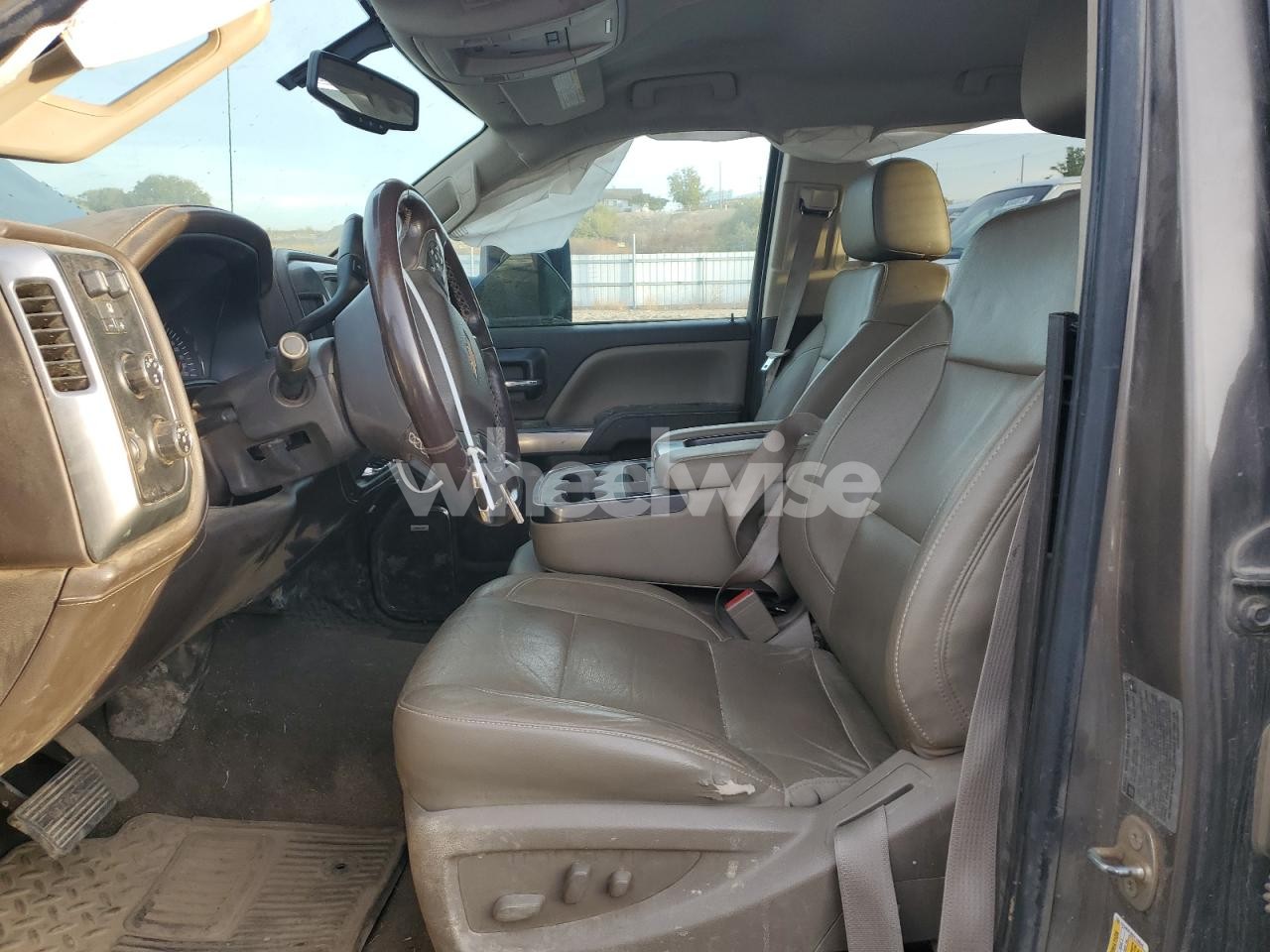 Photo 7 of 2015 CHEVROLET SILVERADO K3500 LTZ (VIN 1GC4K0E89FF140046)