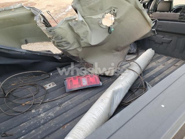 Photo 12 of 2016 CHEVROLET SILVERADO K3500 LTZ (VIN 1GC4K0E8XGF201549)