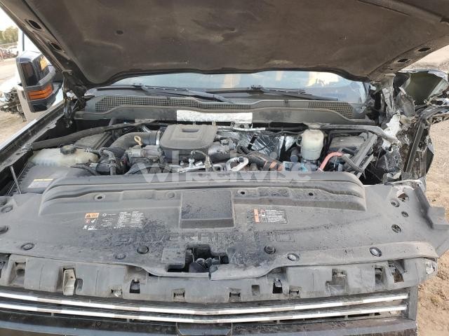 Photo 6 of 2016 CHEVROLET SILVERADO K3500 LTZ (VIN 1GC4K0E8XGF201549)