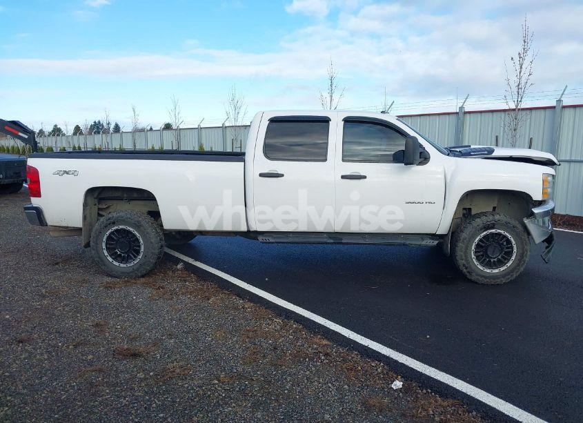 Photo 15 of 2014 Chevrolet Silverado 3500HD LT (VIN 1GC4K0EG7EF177876)