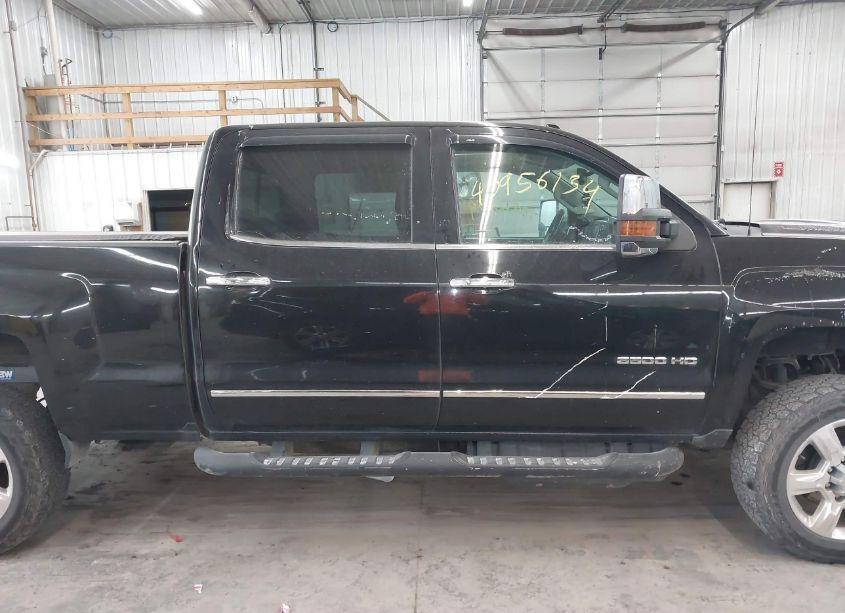 Photo 13 of 2017 Chevrolet Silverado 3500HD LTZ (VIN 1GC4K0EY3HF248830)