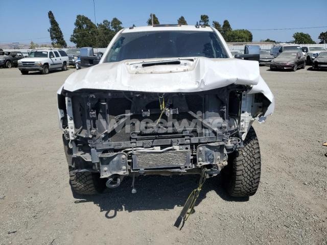 Photo 3 of 2017 CHEVROLET SILVERADO K3500 LTZ (VIN 1GC4K0EY7HF198188)