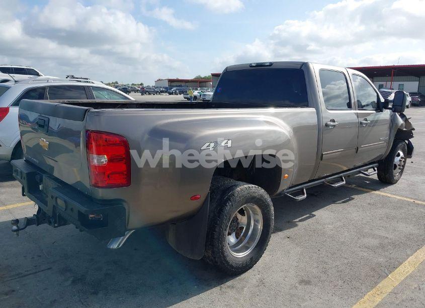 Photo 4 of 2012 Chevrolet Silverado 3500HD LTZ (VIN 1GC4K1C82CF175449)