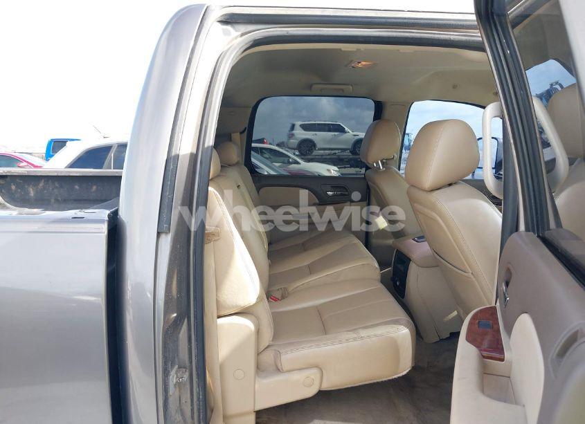 Photo 7 of 2012 Chevrolet Silverado 3500HD LTZ (VIN 1GC4K1C82CF175449)