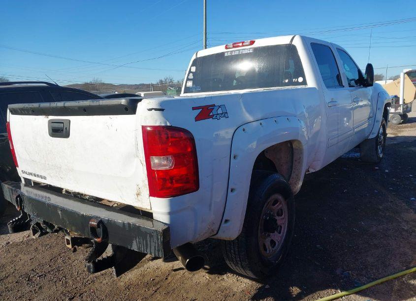 Photo 4 of 2011 Chevrolet Silverado 3500HD LTZ (VIN 1GC4K1C84BF136151)