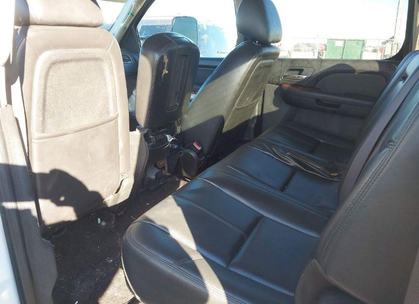 Photo 7 of 2011 Chevrolet Silverado 3500HD LTZ (VIN 1GC4K1C84BF136151)