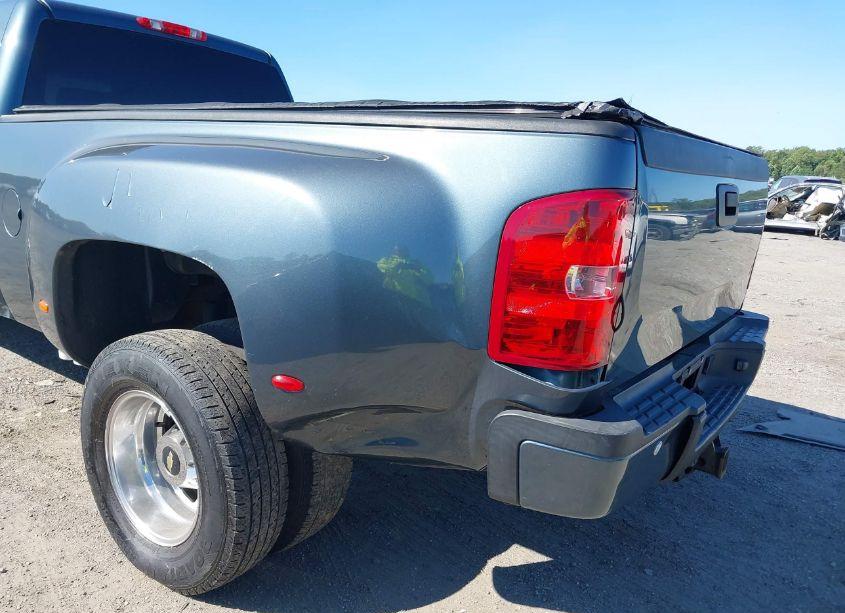 Photo 11 of 2013 Chevrolet Silverado 3500HD LTZ (VIN 1GC4K1C88DF207743)