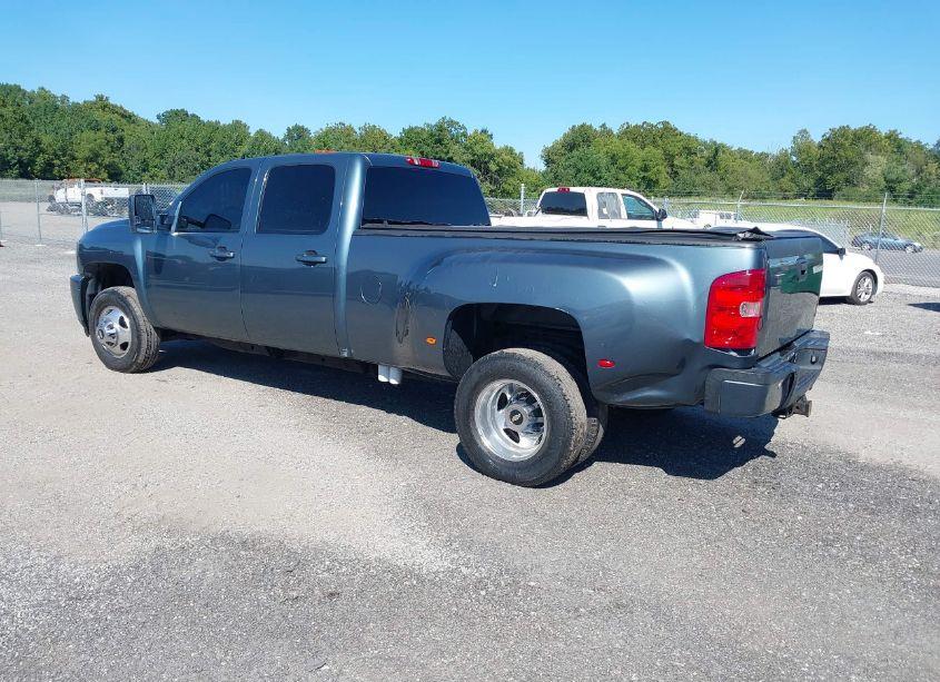 Photo 3 of 2013 Chevrolet Silverado 3500HD LTZ (VIN 1GC4K1C88DF207743)