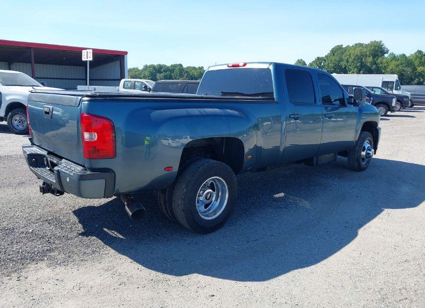 Photo 4 of 2013 Chevrolet Silverado 3500HD LTZ (VIN 1GC4K1C88DF207743)