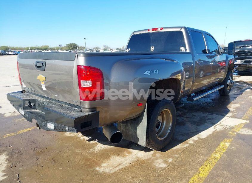 Photo 4 of 2013 Chevrolet Silverado 3500HD LTZ (VIN 1GC4K1C89DF132342)