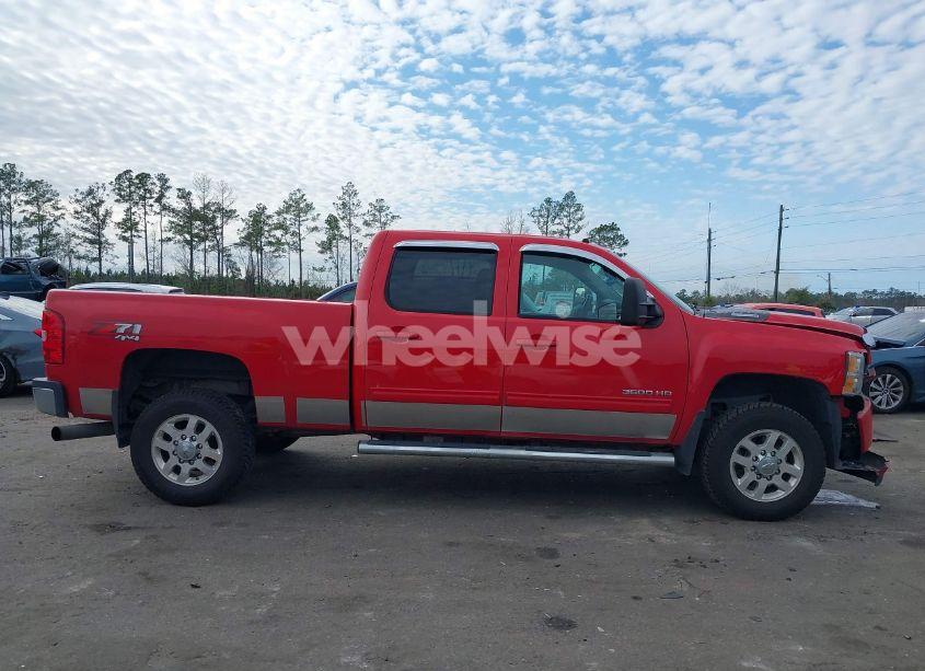 Photo 13 of 2013 Chevrolet Silverado 3500HD LTZ (VIN 1GC4K1C8XDF205752)