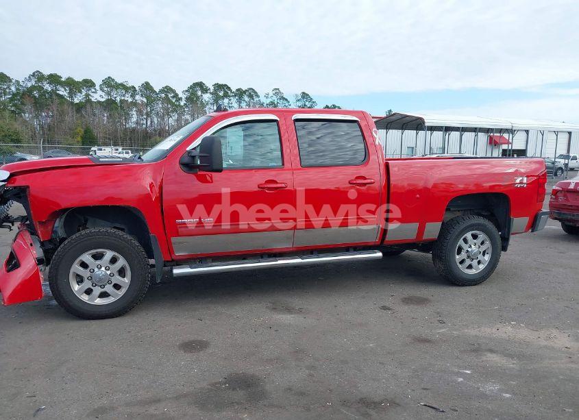 Photo 14 of 2013 Chevrolet Silverado 3500HD LTZ (VIN 1GC4K1C8XDF205752)