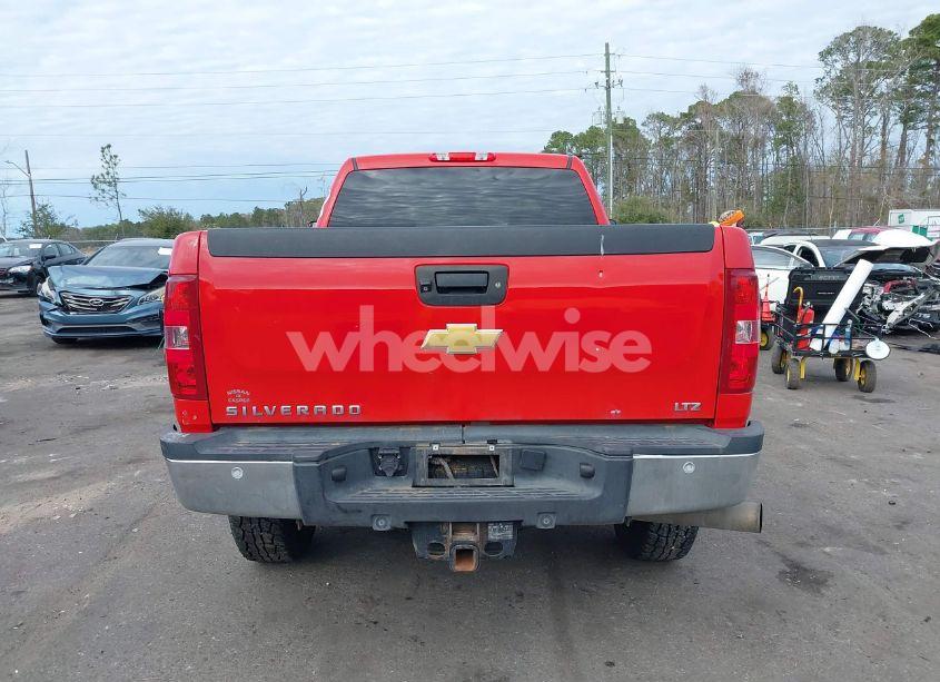 Photo 15 of 2013 Chevrolet Silverado 3500HD LTZ (VIN 1GC4K1C8XDF205752)