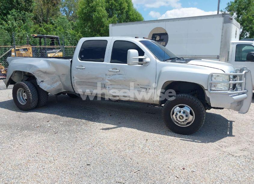 Photo 16 of 2014 Chevrolet Silverado 3500HD LTZ (VIN 1GC4K1C8XEF121951)