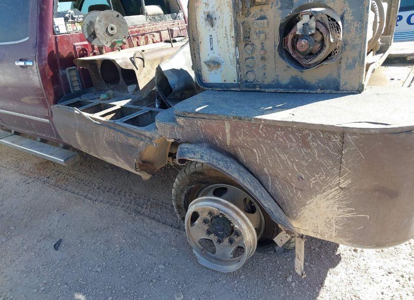 Photo 11 of 2015 Chevrolet Silverado 3500HD HIGH COUNTRY (VIN 1GC4K1E80FF645642)