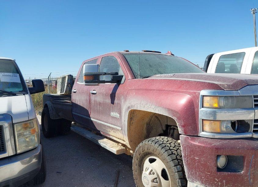 Photo 13 of 2015 Chevrolet Silverado 3500HD HIGH COUNTRY (VIN 1GC4K1E80FF645642)