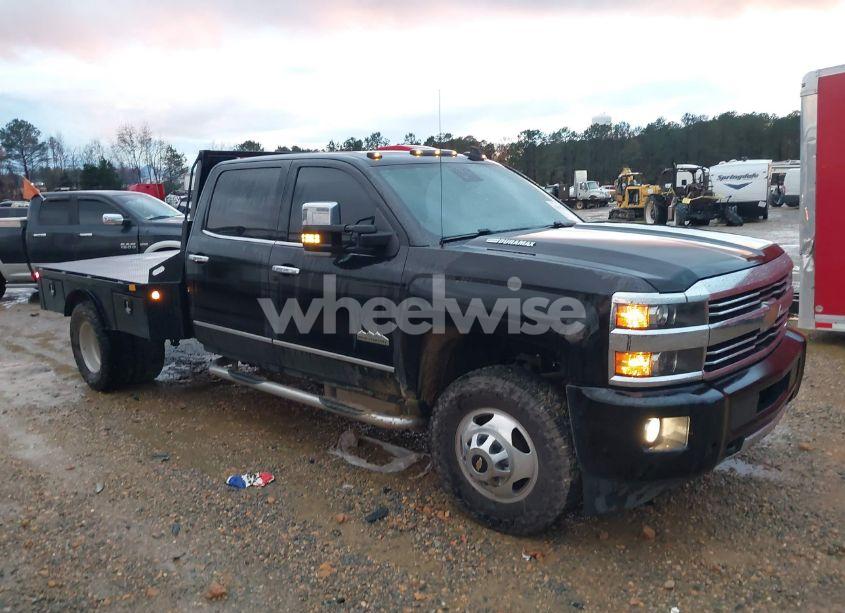 2016 Chevrolet Silverado 3500HD HIGH COUNTRY (VIN 1GC4K1E81GF232999) main photo