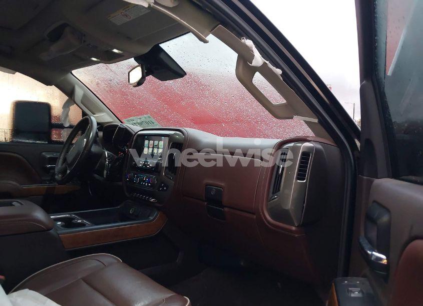 Photo 5 of 2016 Chevrolet Silverado 3500HD HIGH COUNTRY (VIN 1GC4K1E81GF232999)