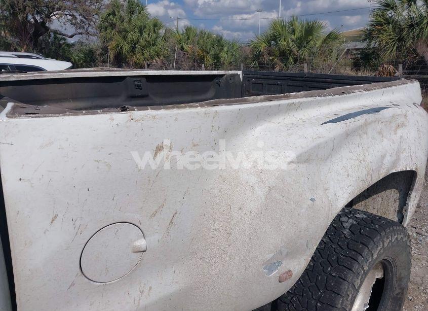 Photo 17 of 2016 Chevrolet Silverado 3500HD HIGH COUNTRY (VIN 1GC4K1E84GF269173)