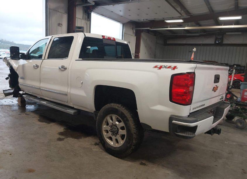 Photo 3 of 2015 Chevrolet Silverado 3500HD HIGH COUNTRY (VIN 1GC4K1E86FF585320)