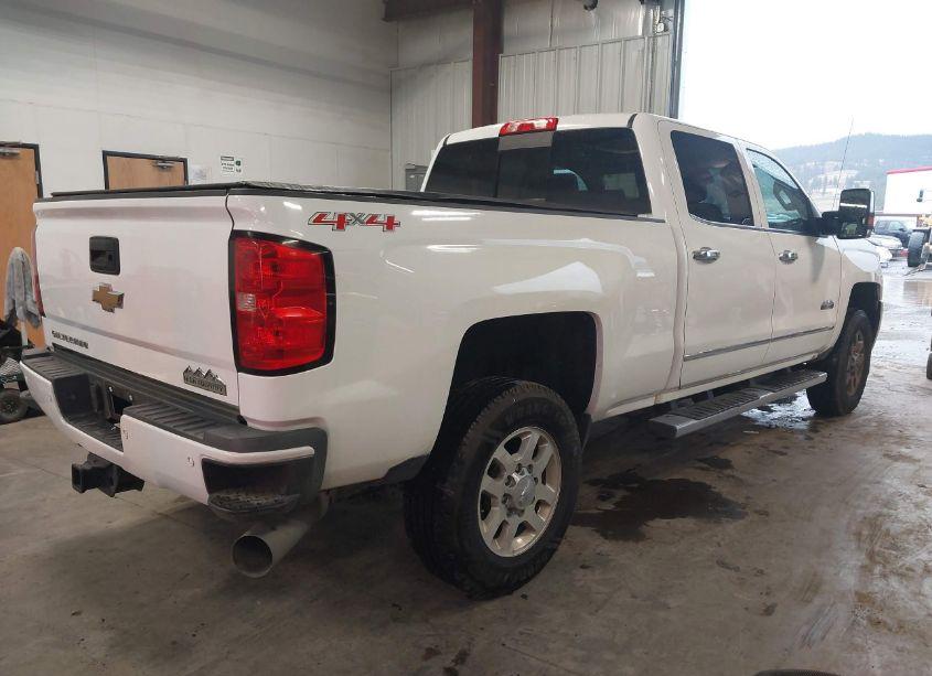 Photo 4 of 2015 Chevrolet Silverado 3500HD HIGH COUNTRY (VIN 1GC4K1E86FF585320)