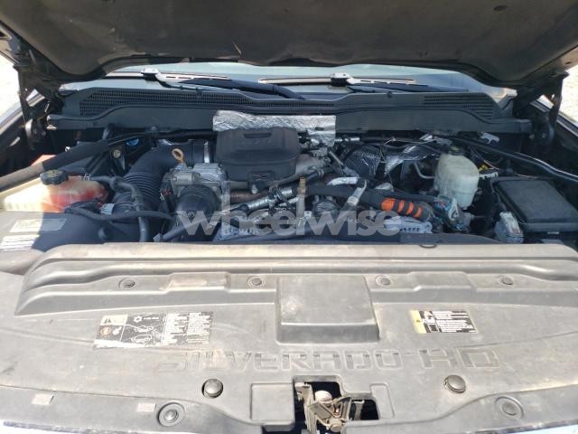 Photo 4 of 2015 CHEVROLET SILVERADO K3500 HIGH COUNTRY (VIN 1GC4K1E86FF636332)