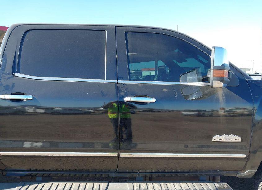 Photo 13 of 2016 Chevrolet Silverado 3500HD HIGH COUNTRY (VIN 1GC4K1E88GF152759)