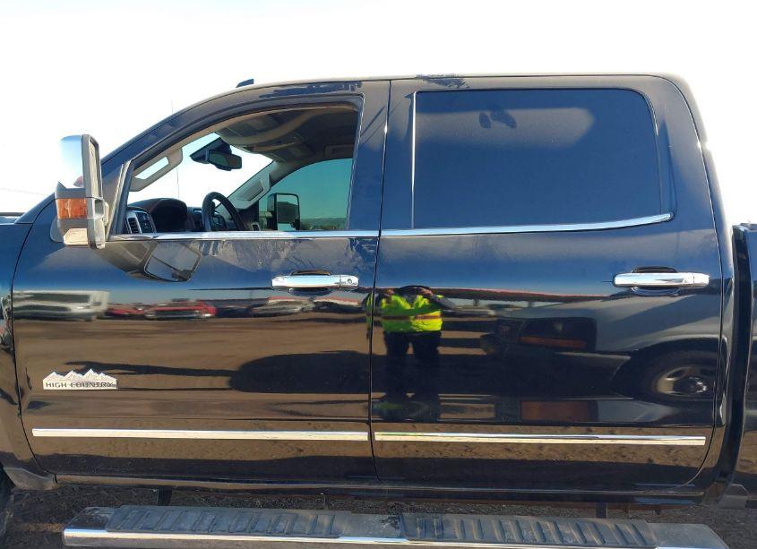 Photo 14 of 2016 Chevrolet Silverado 3500HD HIGH COUNTRY (VIN 1GC4K1E88GF152759)