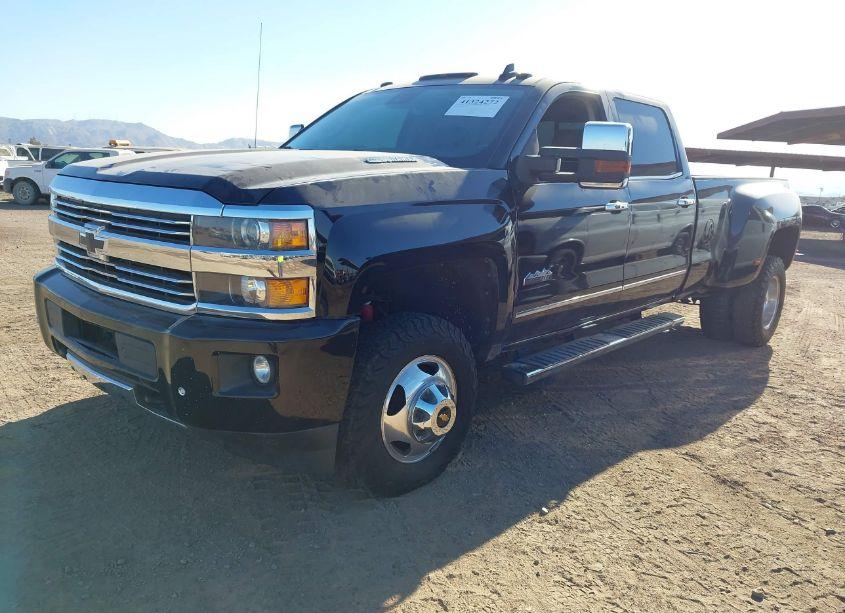 Photo 2 of 2016 Chevrolet Silverado 3500HD HIGH COUNTRY (VIN 1GC4K1E88GF152759)