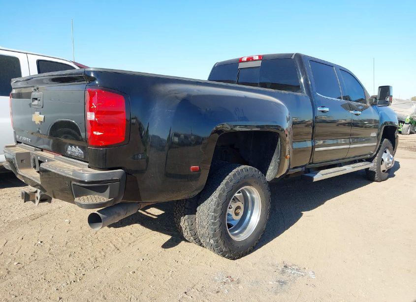 Photo 4 of 2016 Chevrolet Silverado 3500HD HIGH COUNTRY (VIN 1GC4K1E88GF152759)