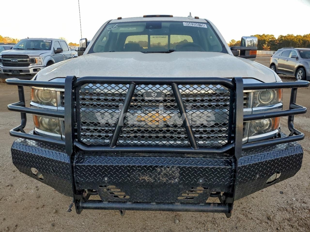Photo 5 of 2016 CHEVROLET SILVERADO K3500 HIGH COUNTRY (VIN 1GC4K1E88GF192128)