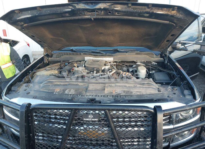 Photo 9 of 2016 Chevrolet Silverado 3500HD HIGH COUNTRY (VIN 1GC4K1E89GF287104)