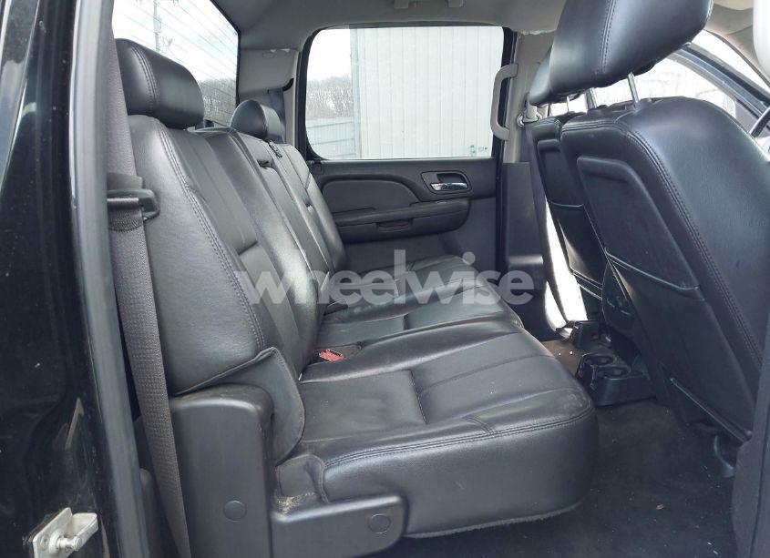 Photo 8 of 2013 Chevrolet Silverado 3500HD LTZ (VIN 1GC4K1EG8DF156510)