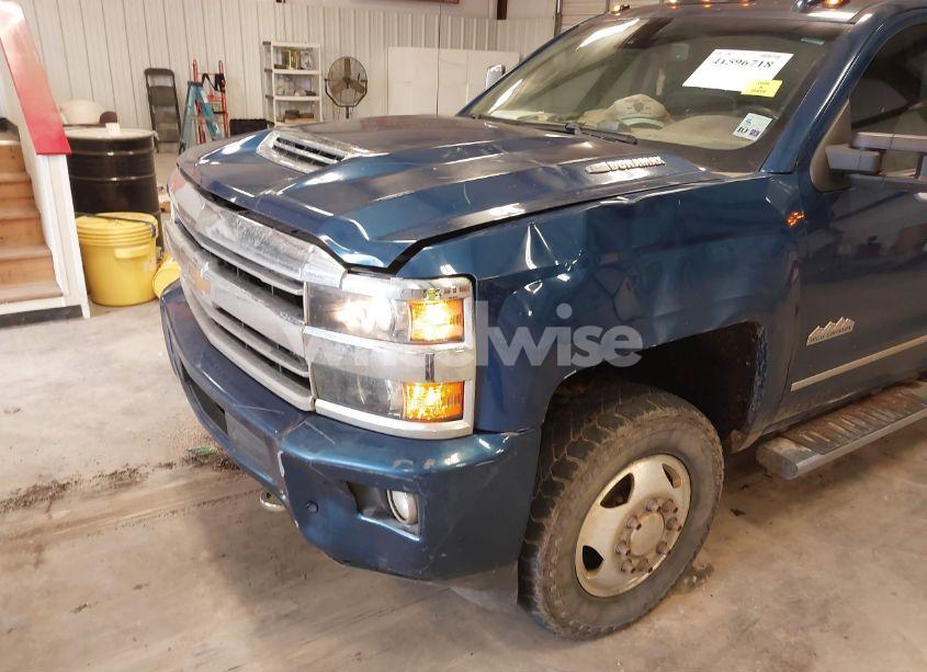 Photo 11 of 2018 Chevrolet Silverado 3500HD HIGH COUNTRY (VIN 1GC4K1EY0JF284292)