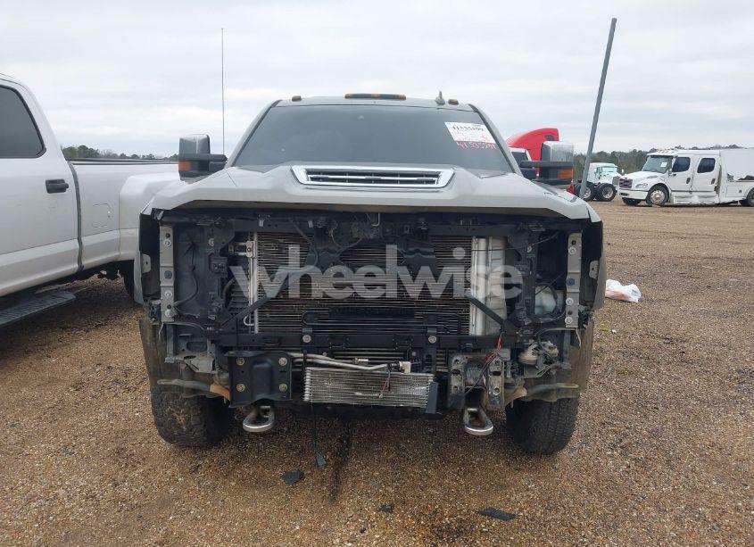 Photo 11 of 2017 Chevrolet Silverado 3500HD HIGH COUNTRY (VIN 1GC4K1EY1HF118468)