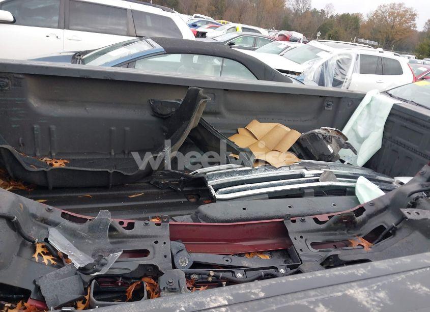 Photo 6 of 2018 Chevrolet Silverado 3500HD HIGH COUNTRY (VIN 1GC4K1EY9JF234975)