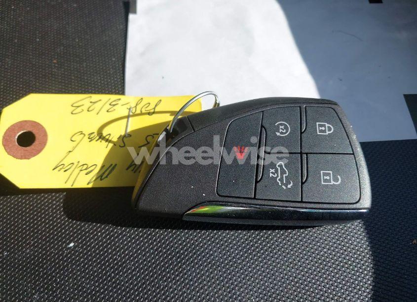 Photo 10 of 2025 Chevrolet Silverado 2500HD 4WD STANDARD BED HIGH COUNTRY (VIN 1GC4KREY6SF238336)