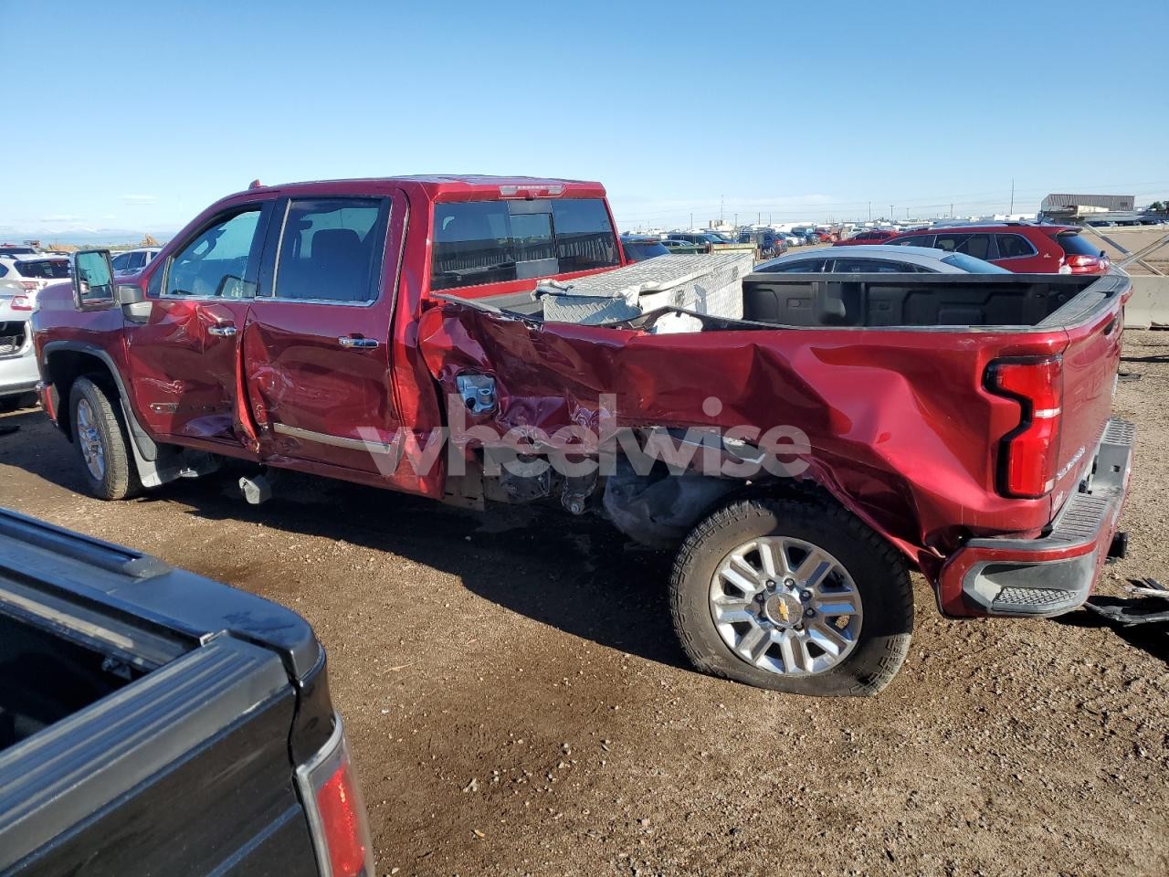 Photo 2 of 2025 CHEVROLET SILVERADO K2500 HIGH COUNTRY (VIN 1GC4KREY7SF105598)