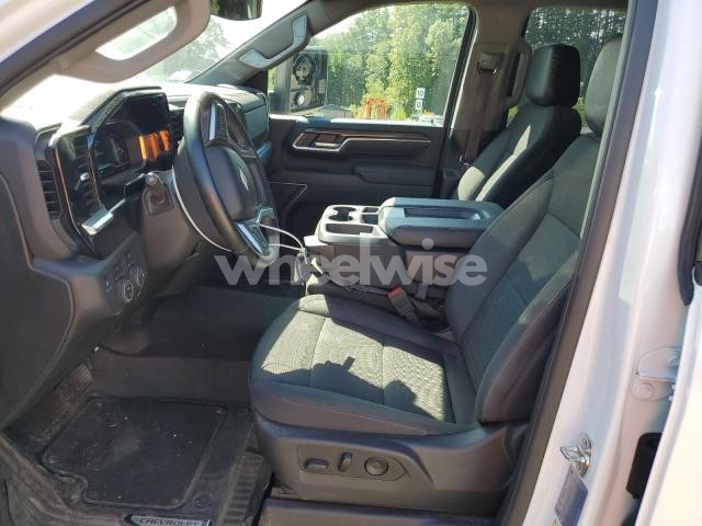 2025 CHEVROLET SILVERADO K3500 LT (VIN 1GC4KTE78SF205830) main photo