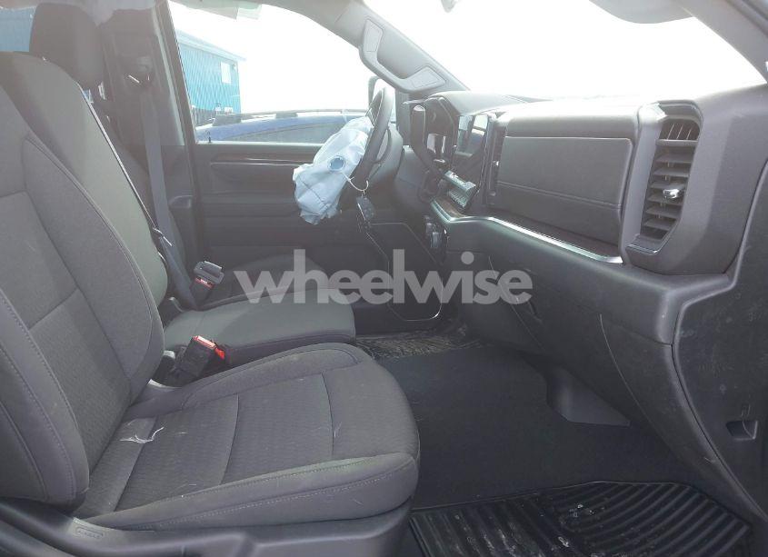 Photo 7 of 2025 Chevrolet Silverado 3500HD 4WD LONG BED LT (VIN 1GC4KTEY8SF195938)