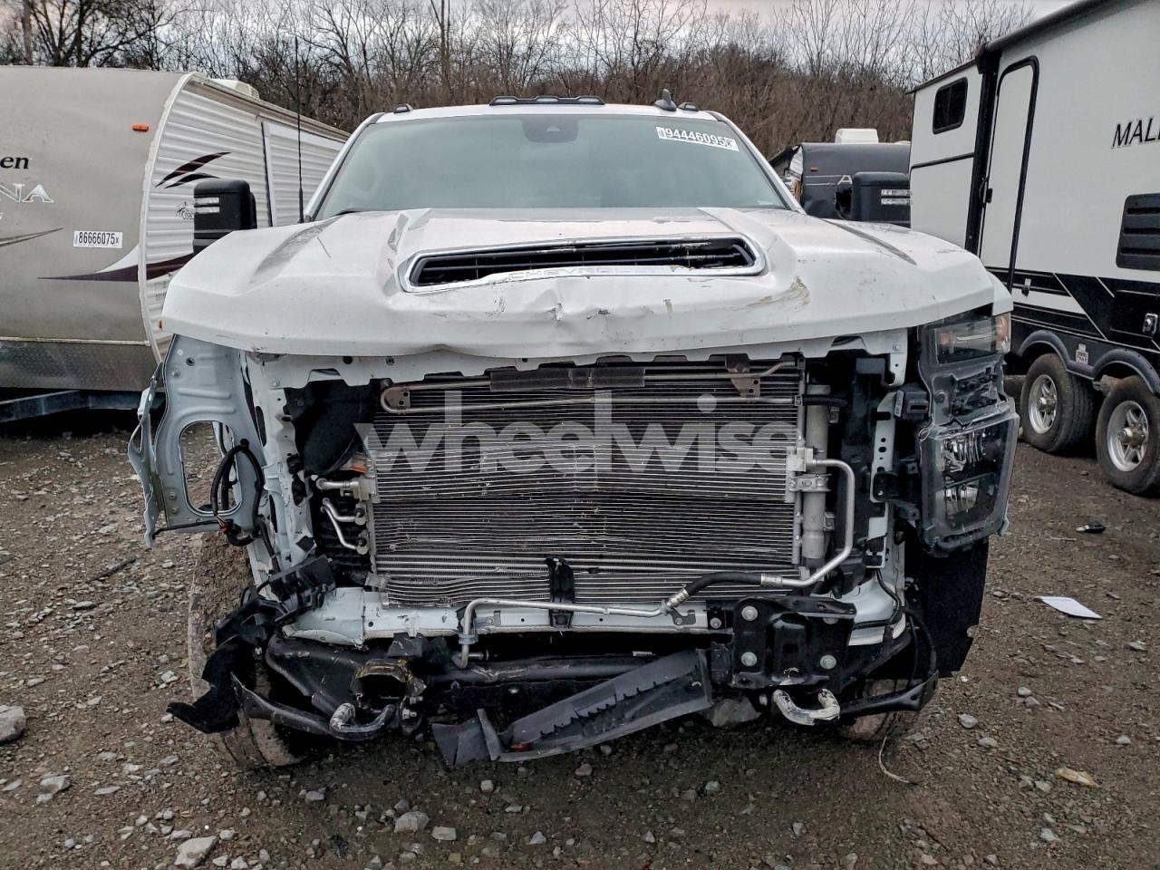 Photo 5 of 2025 CHEVROLET SILVERADO K3500 LT (VIN 1GC4KTEYXSF350862)